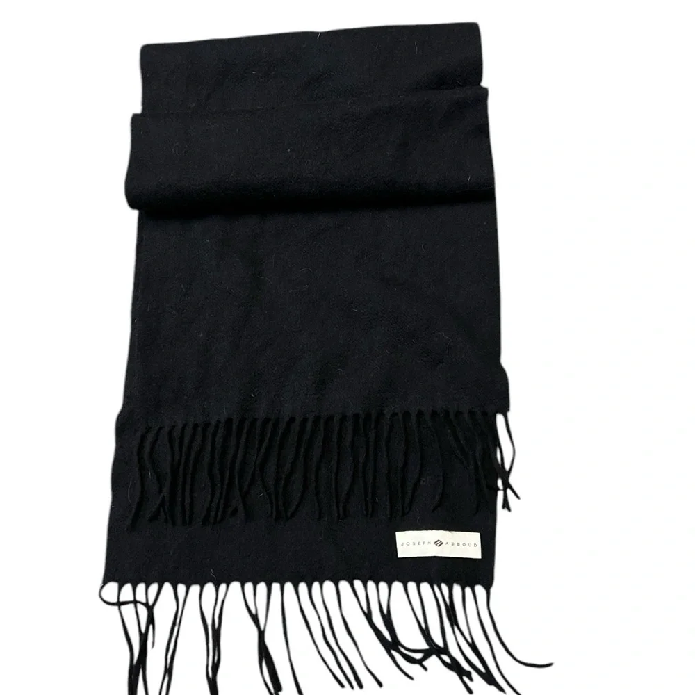 JOSEPH ABBOUD 100% cashmere classic  black winter scarf